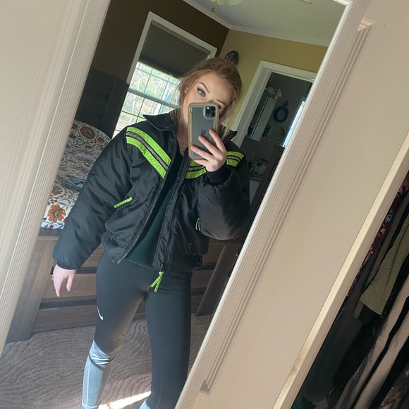 Midwest by Fox Point Bomber Winter Jacket - Picture 4 of 4